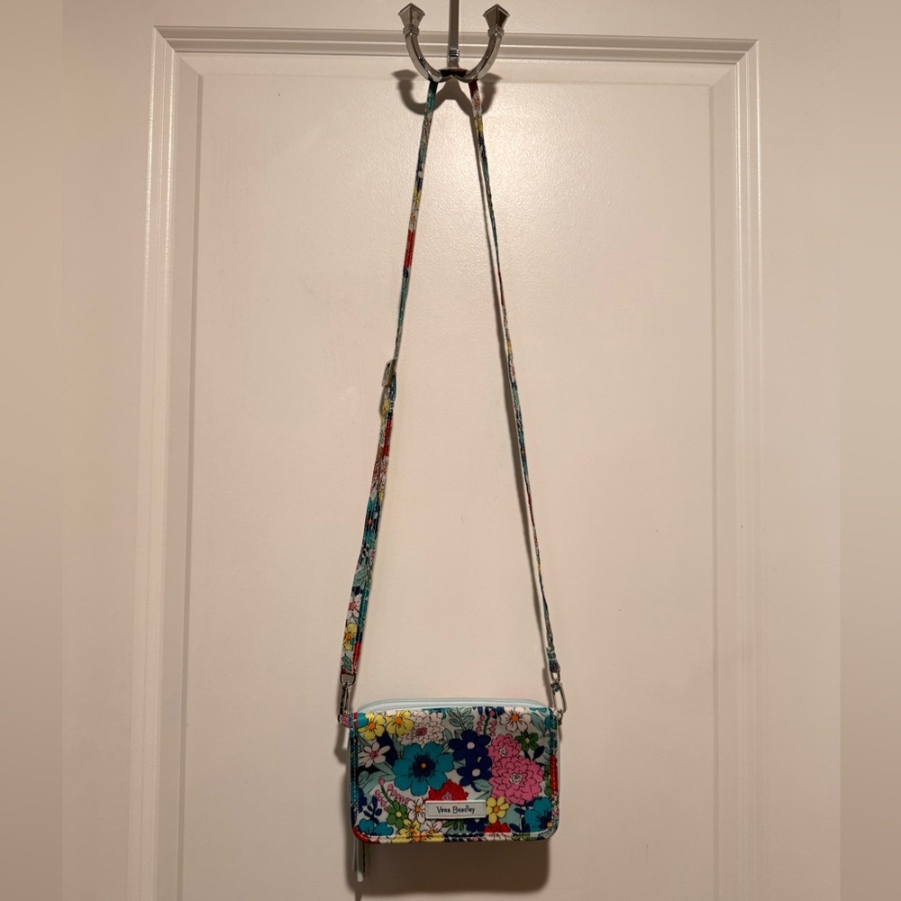 VERA BRADLEY Floral Crossbody Bag